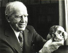 Raymond Dart holding the Taung child skull