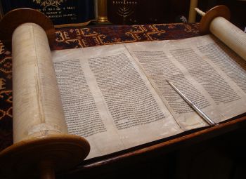 9438-torah